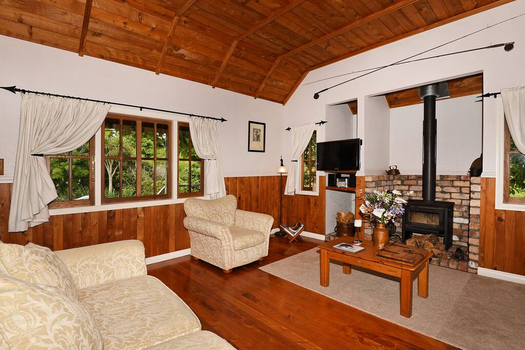 Lounge with couch, and fire place