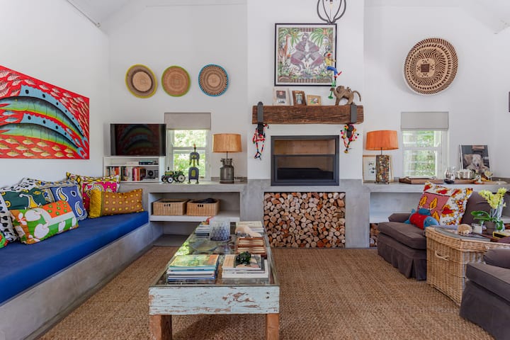 Mongoose Manor By Steadfast Collection - Franschhoek