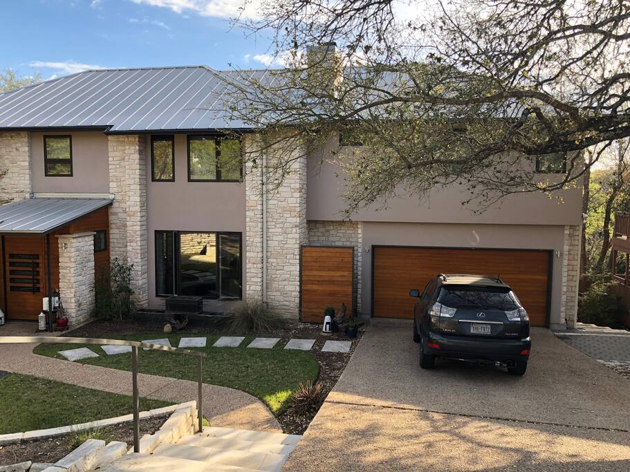 Apt is located over the garage at right side of house. One parking space on right side of driveway or on the turnaround in front of house.