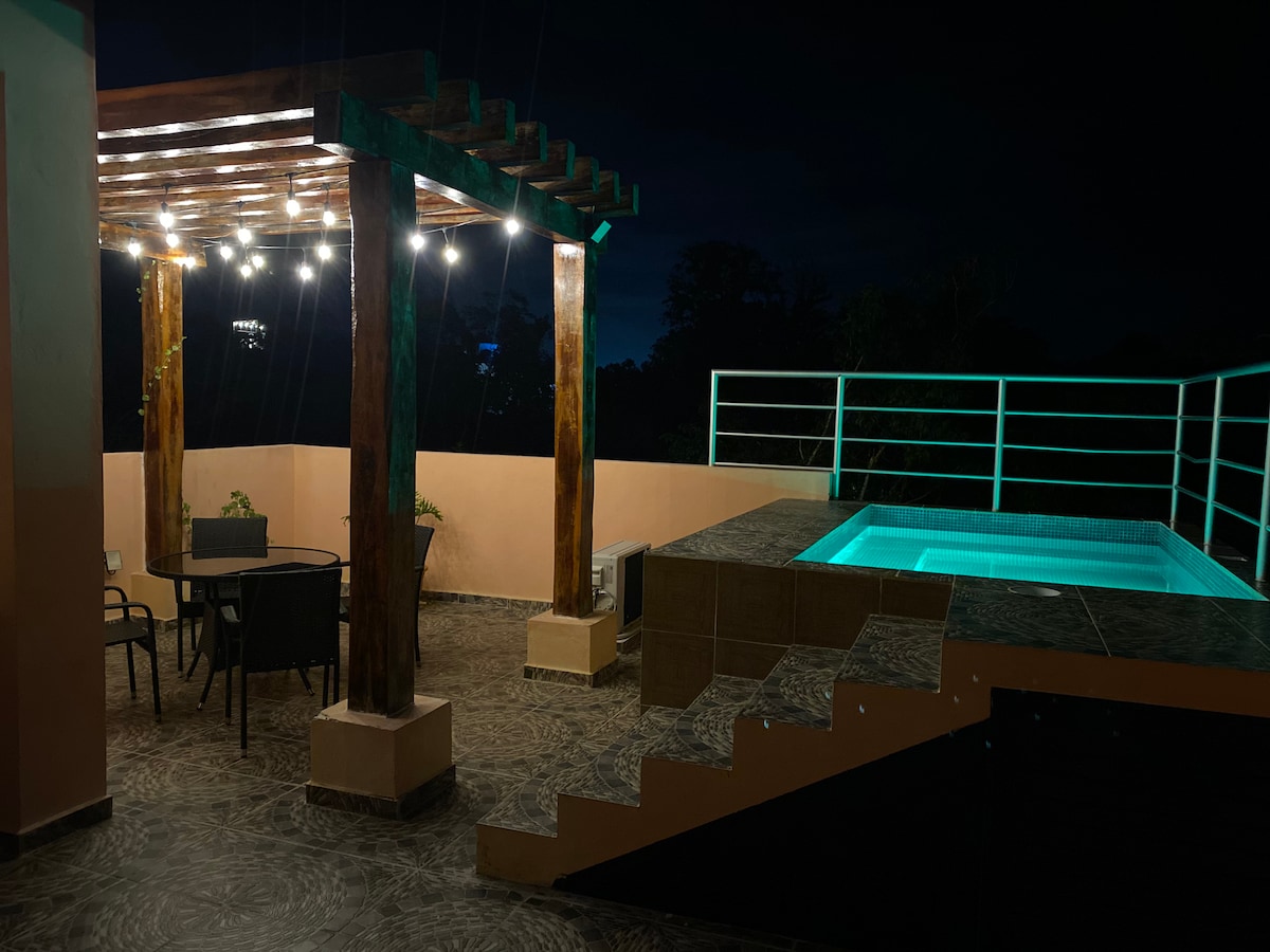 Top performing Airbnb: Paradise Mexican Home-Snorkeling/Fast WIFI/Pool in Aldea Ha