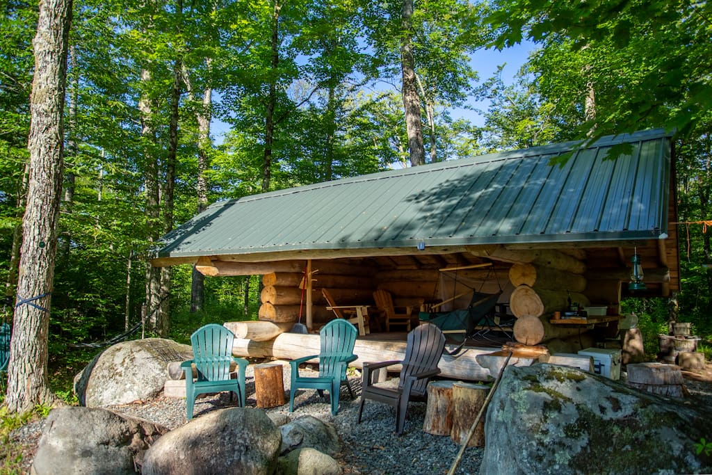 Overlook Leanto Huts for Rent in Paul Smiths, New York, United States