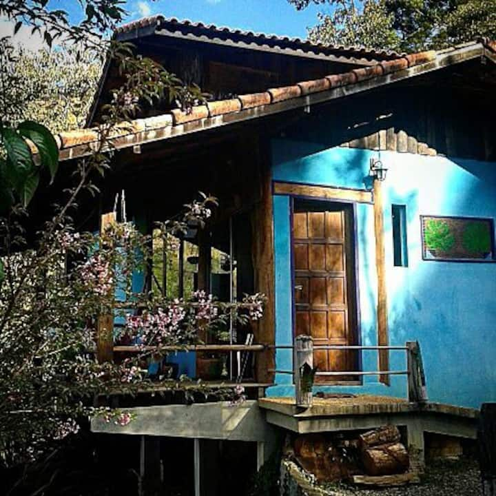 "Montanha turquoise house" Maromba