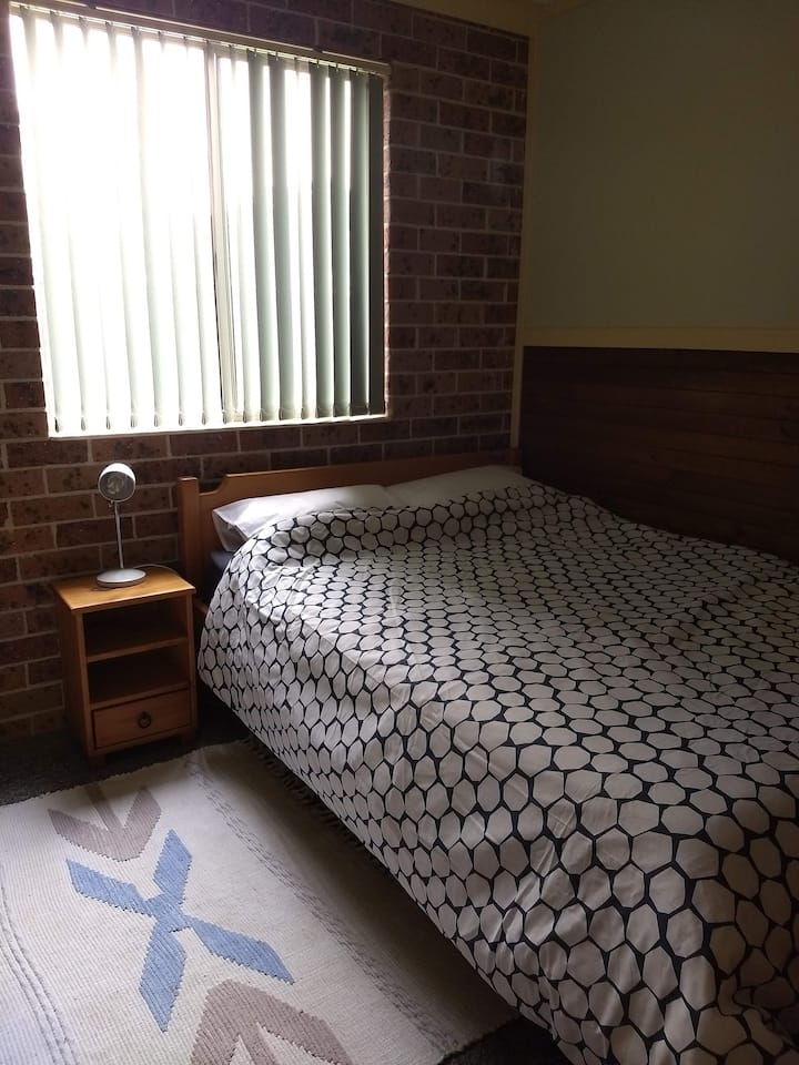 غرفة نوم في الطابق السفلي 4 (مزدوجة).