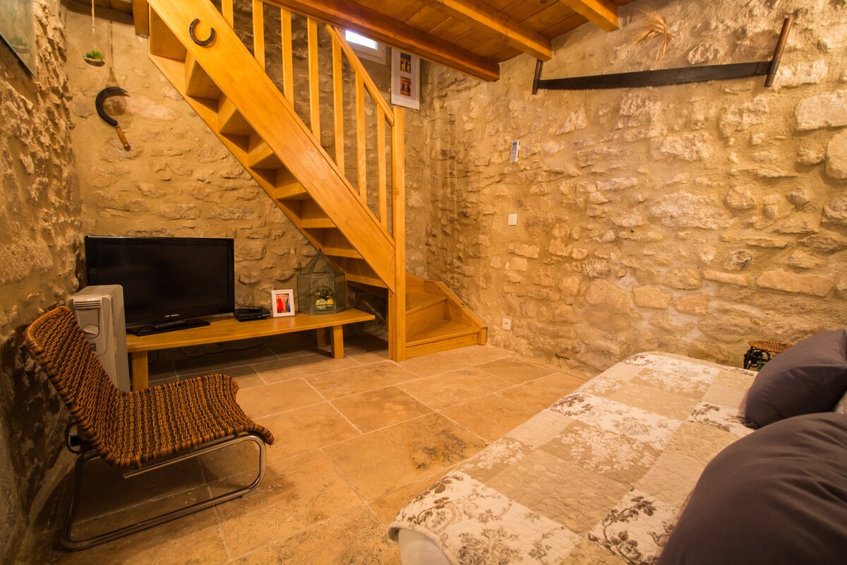 Top performing Airbnb: Comfortable house in the Historical Center. in Saint Rémy De Provence
