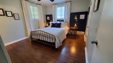 Lusso Suite #2 - Lovely one bedroom