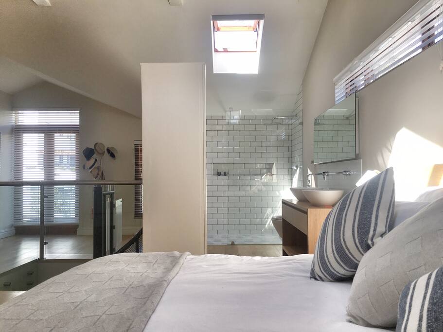 Master bedroom upstairs with en-suite bathroom