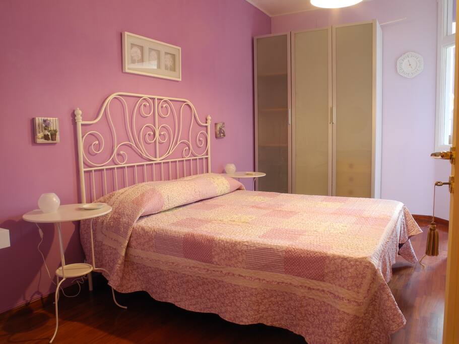 wisteria room