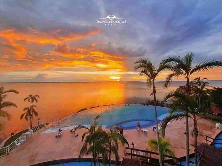 Flat Tropical