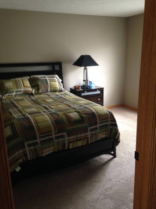 Upstairs Bedroom #2
