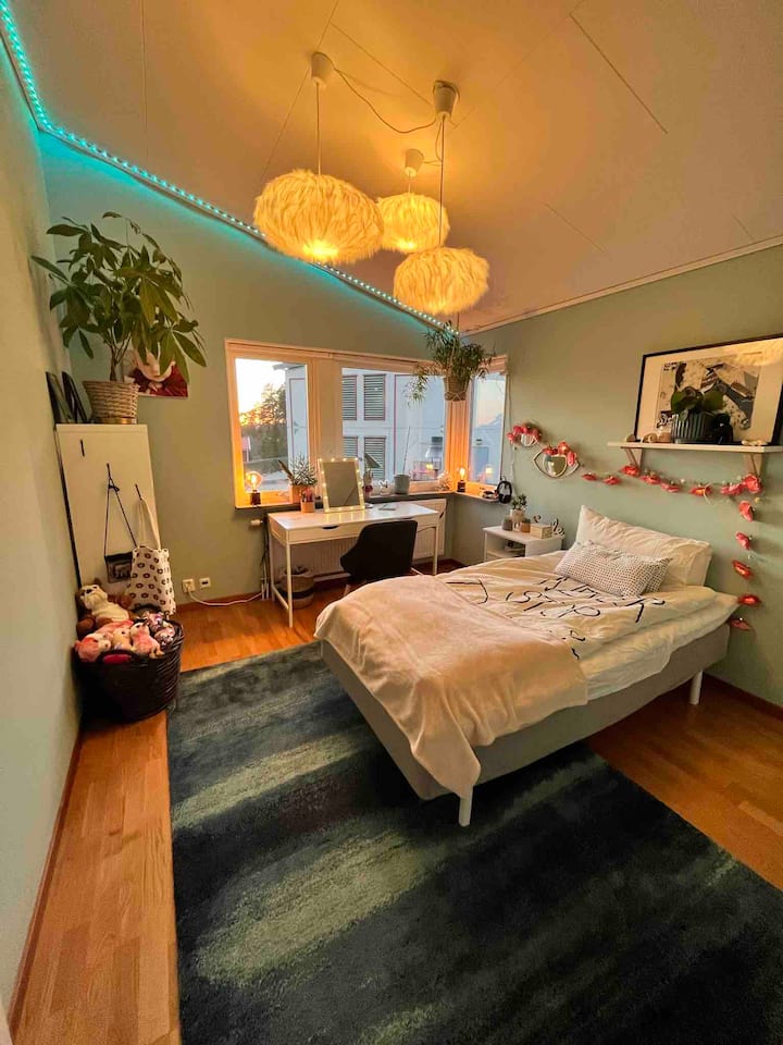 Საძინებელი 2, საწოლის ზომა 105x200 სმ