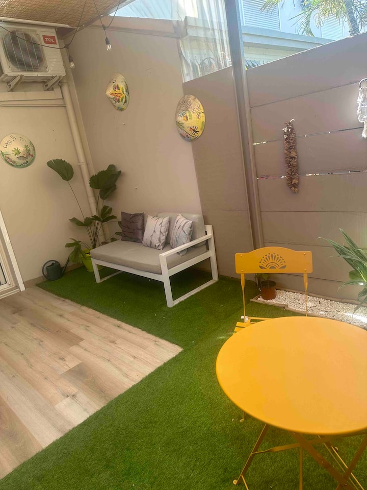 Studio Cosy / Belle Terrasse - ヌメア