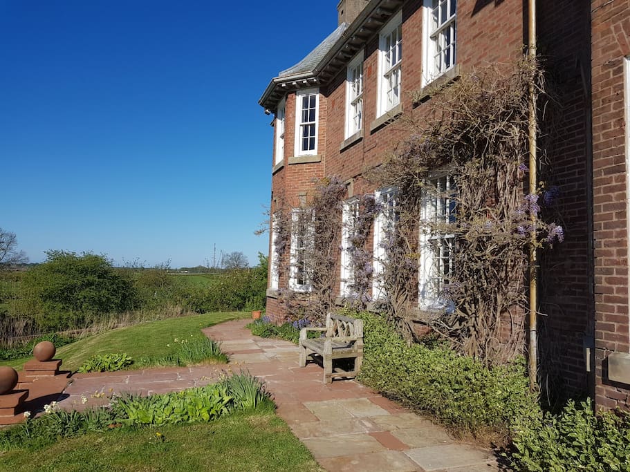 Your residence, Clift Hill, May 2017