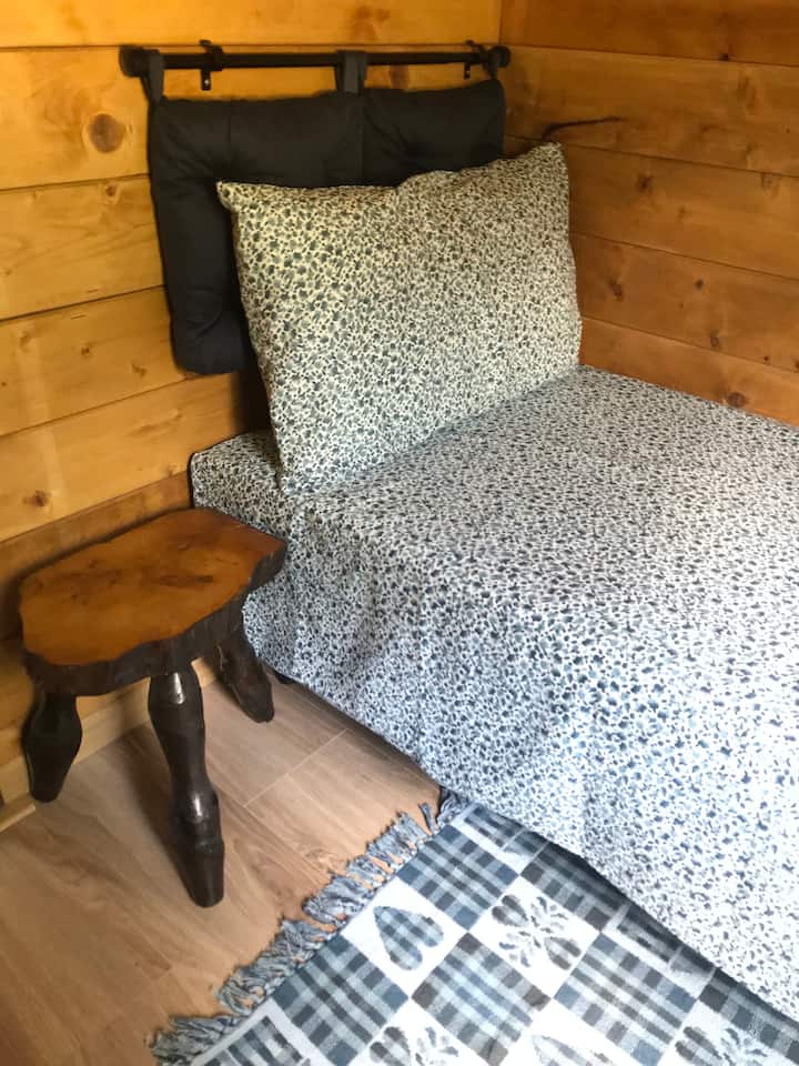single bedroom 2