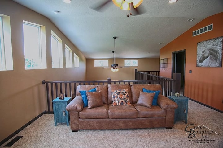 Upstairs living area 