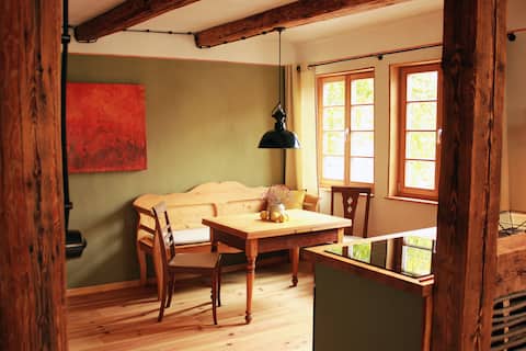 Top Airbnb: Holday Home "Kaisereins"- traditional Mud House in Quedlinburg