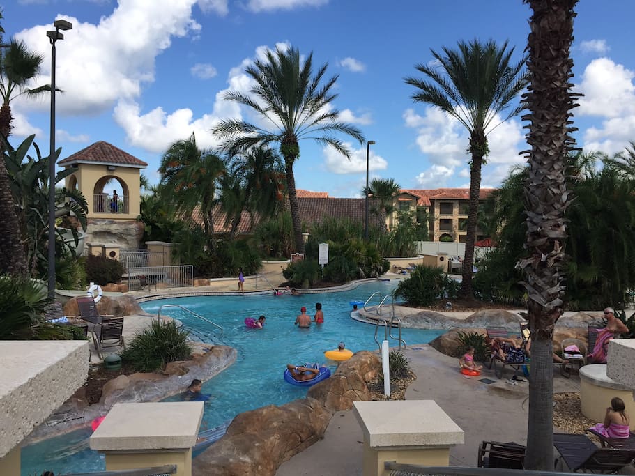LAZY RIVER!!!