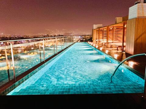 *Exceptional exterior view loft/Infinity pool*