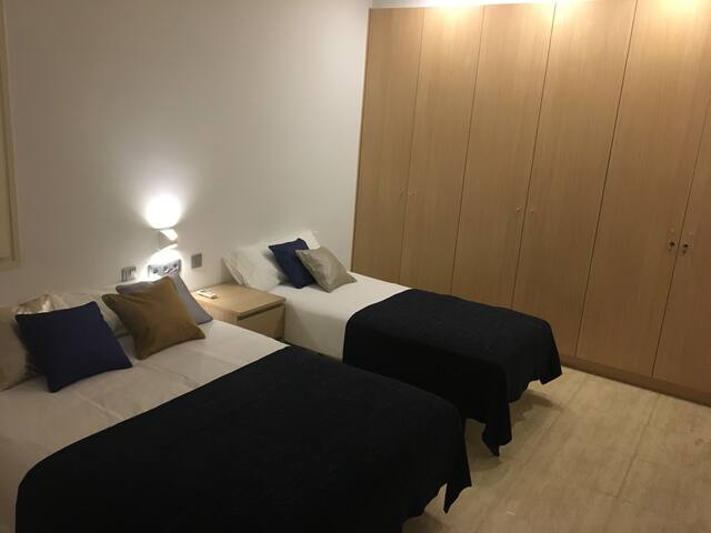 Autèntic Eixample CLXV gallery image 4