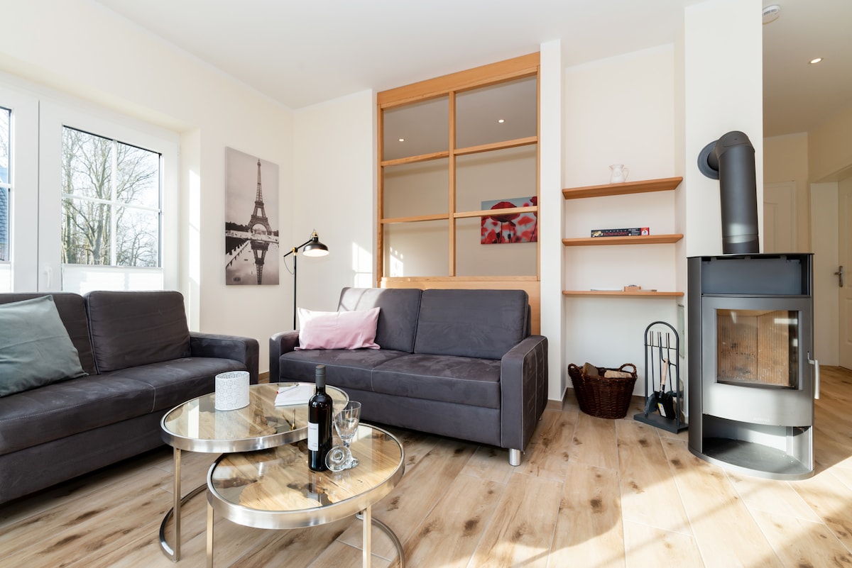 Successful Airbnb property: Ida vacation home, with sauna, fireplace and beach chair in Fehmarn