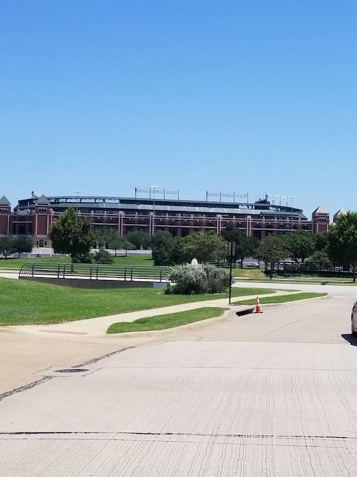 Restaurants With Parking Near Cowboys Stadium Restaurants With Parking Near Cowboys Stadium