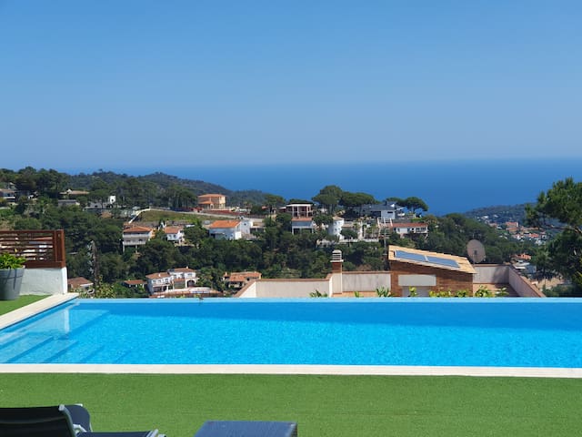 Villa Irene – Impresionantes vistas al mar