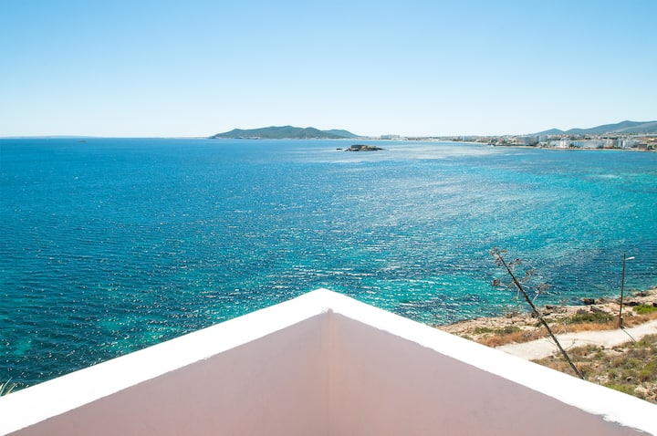 Villa with amazing views in Ibiza