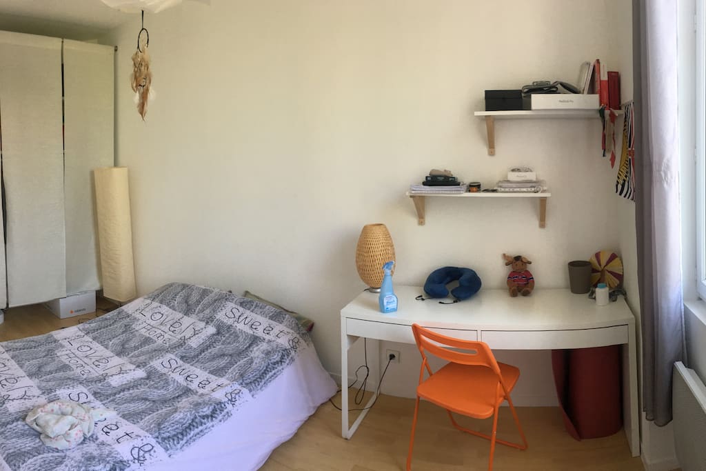 chambre / Bedroom