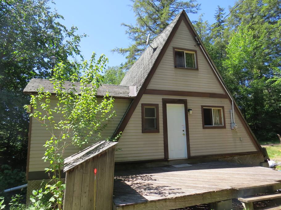 Welcome to the Cottage!