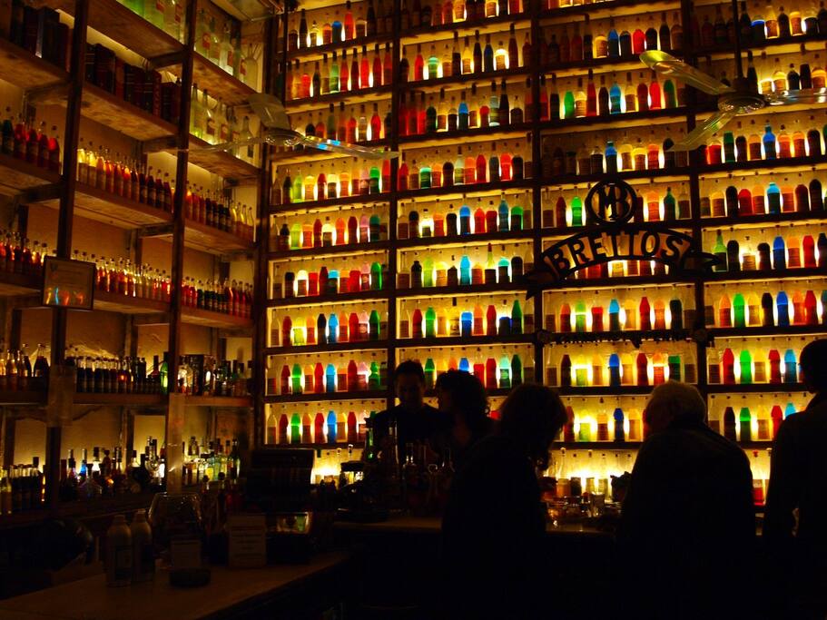 Athen's nightlife is safe and cheap!