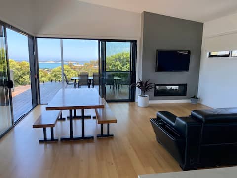 Successful Airbnb property: Ocean View home in San Remo with heated pool in San Remo