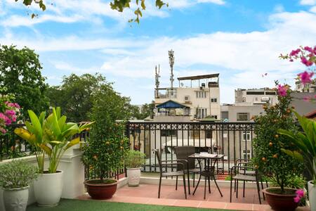 ☆Modern w/Patio next to HoanKiem lake 24h CheckIn☆