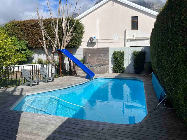 Bishopscourt Luxury Family Home gallery image 5