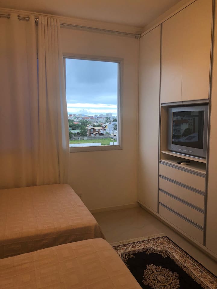 Chambre 1 - Suite avec 02 lits doubles