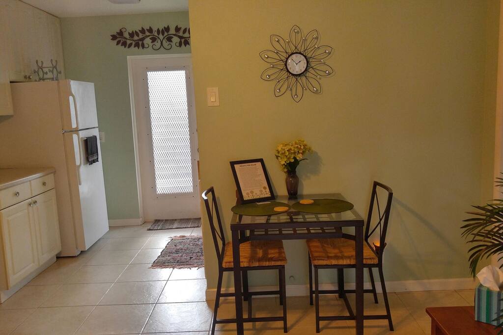 dinning table