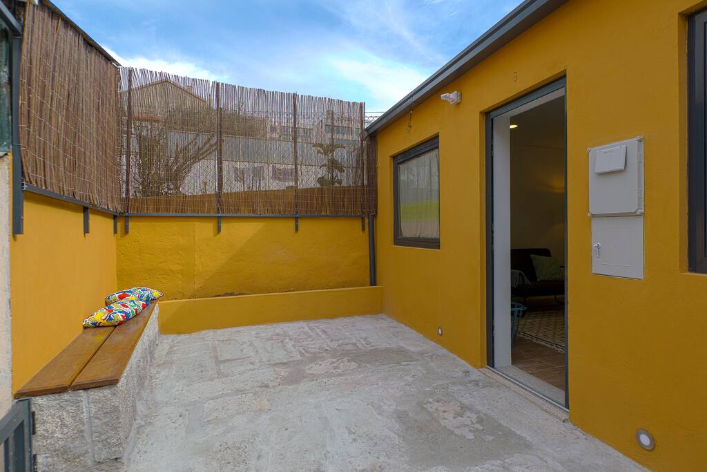 pátio exterior