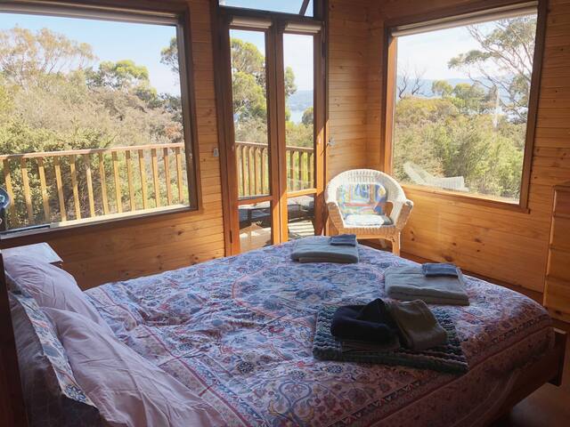 Akira – Freycinet National Park gallery image 4