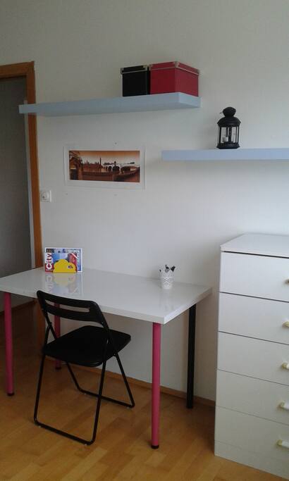 Desk.