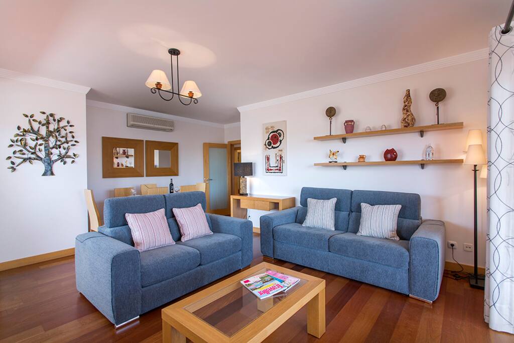Spacious living room with UK TV channels and internet access