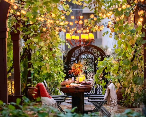 “Horn House” Unit #1 Historic Irvine Park