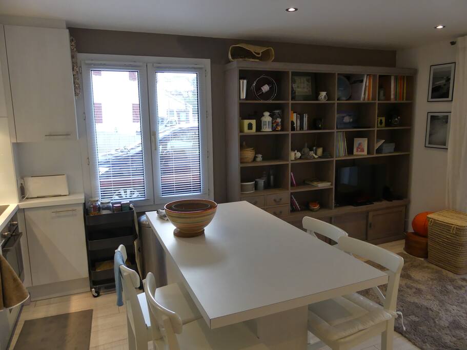 table accueillante pour 4 couverts
