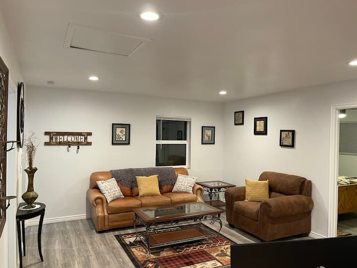 Apt #2 Crazy Horse Rv Resort - Kanab, UT