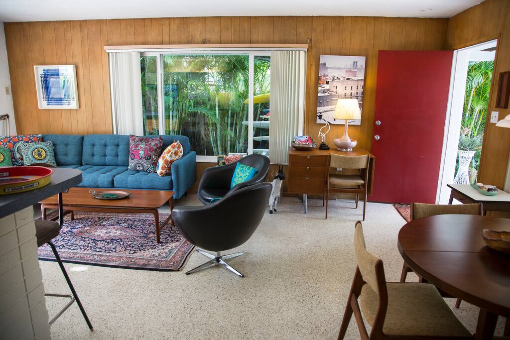 Living room.
