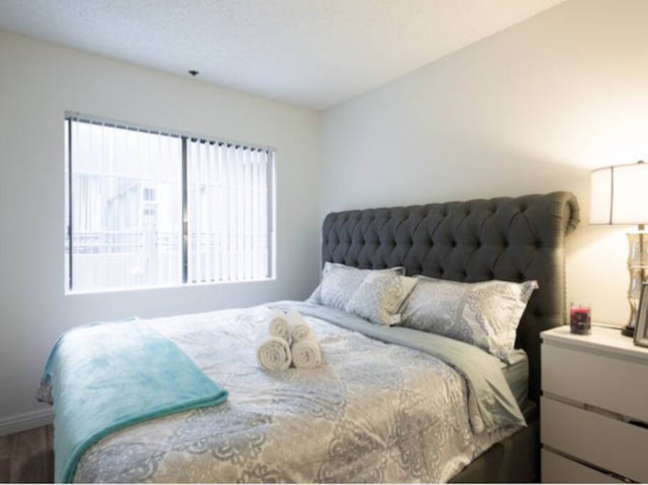 Second Bed room with brand new King size Bed