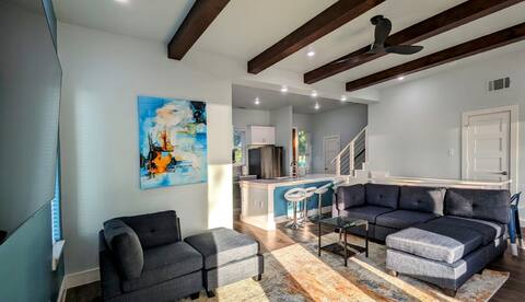 Modern lake front house