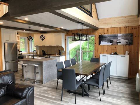 Yellow chalet 2.0