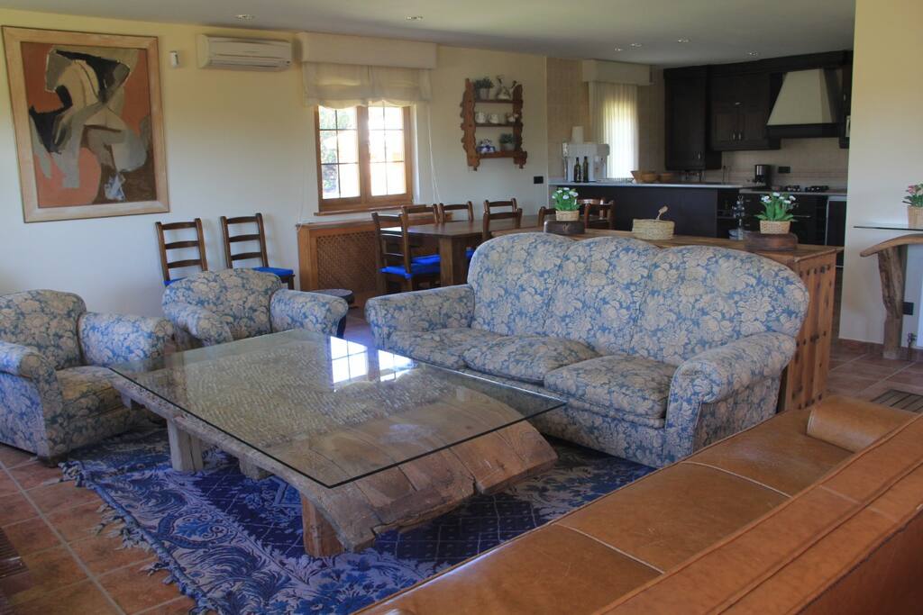 Salón Gamos 1