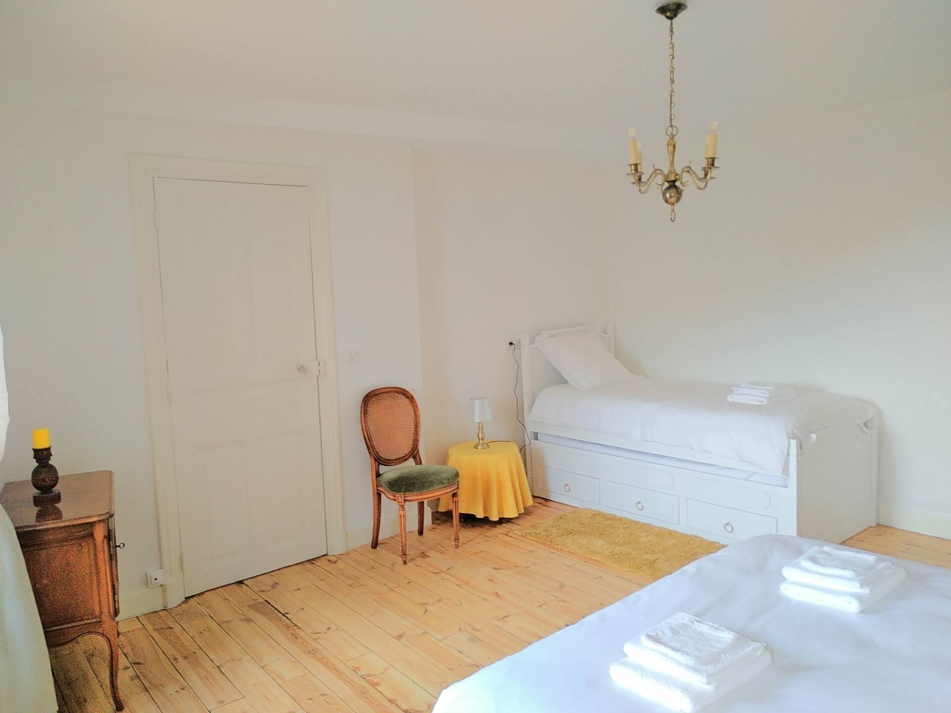 Gîte de la chapelle, au coeur de la cité médiévale — photo 3