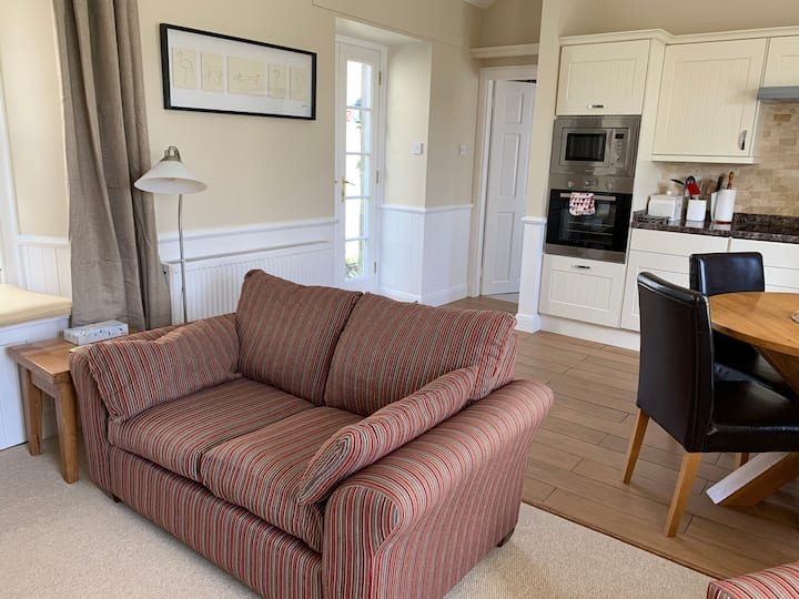 Clatto Bothy, Self Catering Cottage. - Fife