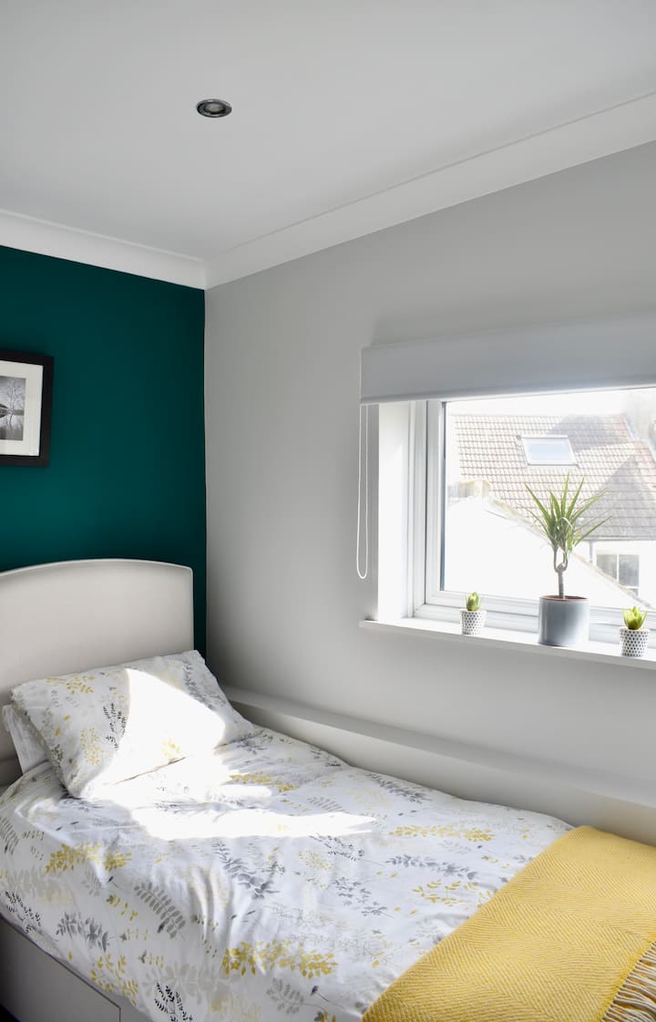 Chumba cha kulala cha pili na kitanda kimoja 