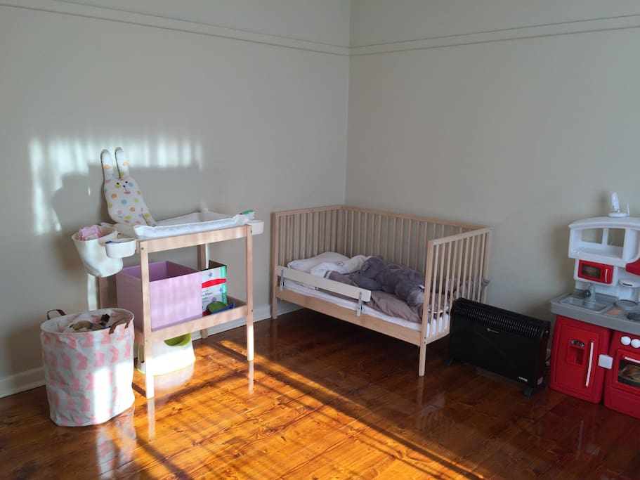 Second bedroom - can provide other beds